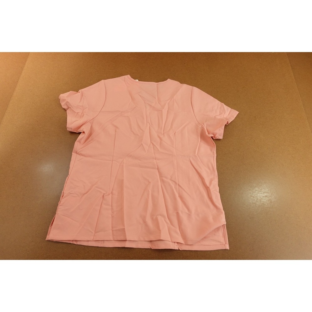 Mandala Womens Size Large Dusty Pink Short Sleeve 6 Pocket V Neck Scrub Top NWT - Picture 4 of 11